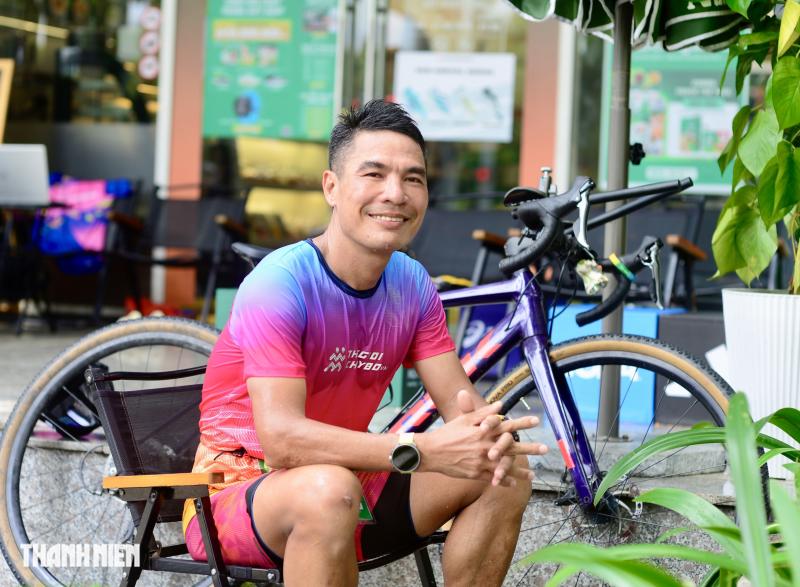 Ảnh đẹp trên hành trình chạy bộ 310 km trong hơn 56 tiếng của 'Trường điên' - Ảnh 7.
