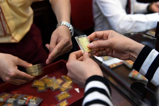 Giá vàng hôm nay 30.10.2025: 'Bốc hơi' 1,5 triệu đồng sau một đêm- Ảnh 1.