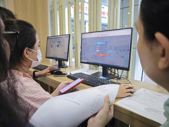 Sắp xếp, sáp nhập trường ĐH: Quyền lợi của người lao động, sinh viên ra sao? - Ảnh 1.