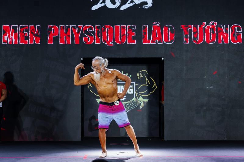 Ông Ừng A Pẩu - Gymer 71 tuổi với phong cách thể hình không tuổi - Ảnh 8.