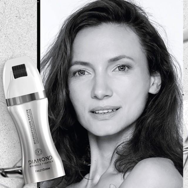 Top 8 serum trắng da đáng tiền từng giọt, mua rồi muốn mua nữa không tiếc tiền - Ảnh 11.