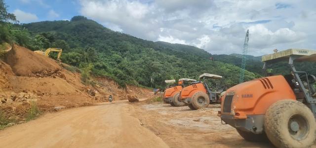 Tiến độ thi công chậm của các công trình cầu trên QL28B tại Lâm Đồng - Ảnh 8.