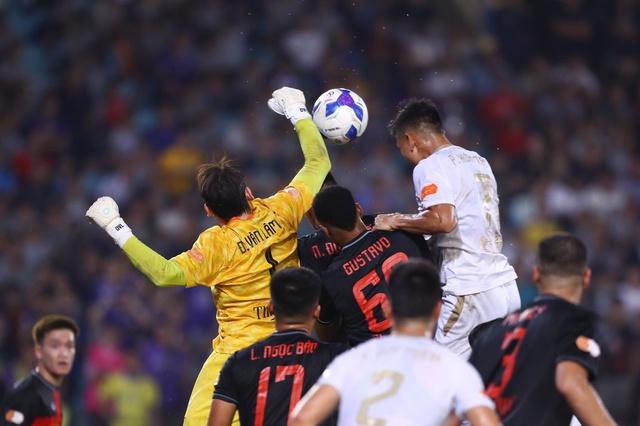 Khi HLV Harry Kewell dám 'thay máu' CLB Hà Nội tận gốc rễ- Ảnh 3.