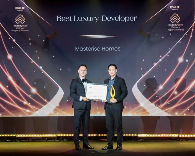 Masterise Homes thắng 2 giải ‘Luxury’ tại PropertyGuru Vietnam Property Awards 2025 - Ảnh 1.