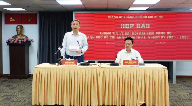Đại hội Đảng bộ TP.HCM diễn ra trong bối cảnh nhiều cơ hội, thách thức đan xen - Ảnh 1.