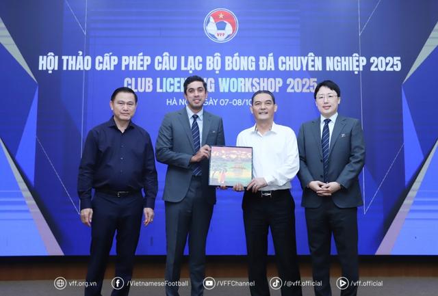 AFC xuất hiện ở sự kiện nóng của VFF, nói lời đặc biệt cho bóng đá Việt Nam- Ảnh 1.