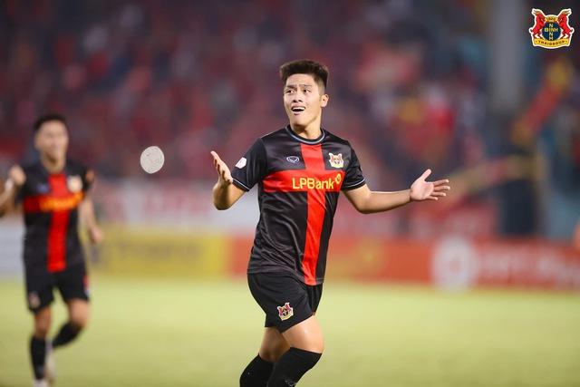 U.23 Việt Nam biến động nhân sự, HLV Kim Sang-sik lên danh sách…
- Ảnh 2.