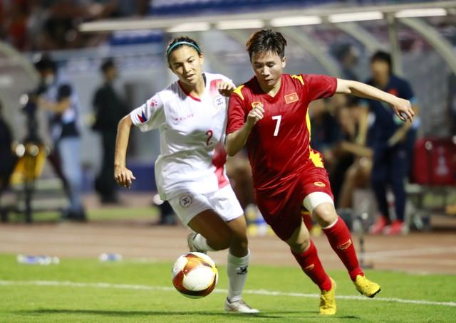 'Vua phạt góc' Tuyết Dung giã từ đội tuyển bóng đá nữ Việt Nam: Sự nghiệp rất đỗi tự hào- Ảnh 2.