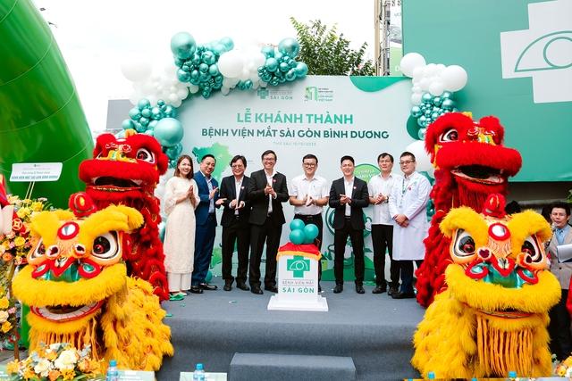 Khai trương Bệnh viện Mắt Sài Gòn Bình Dương- Ảnh 2.