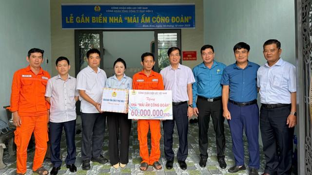 Niềm vui trọn vẹn trong ngôi nhà ‘Mái ấm công đoàn’ - Ảnh 1.