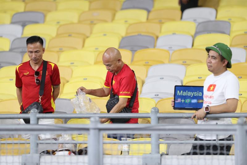 Bóng đá Malaysia mất bản sắc, đội tuyển trượt dài vì tư duy 'ăn xổi': Bài học cho Việt Nam - Ảnh 1.