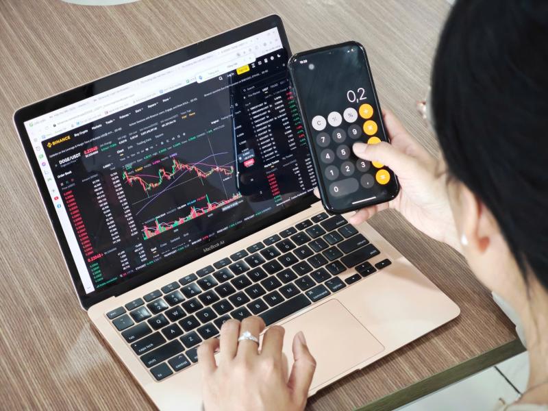 Thế giới ngầm tiền số ở Việt Nam: Nhận diện 'lùa gà', lừa đảo- Ảnh 1.