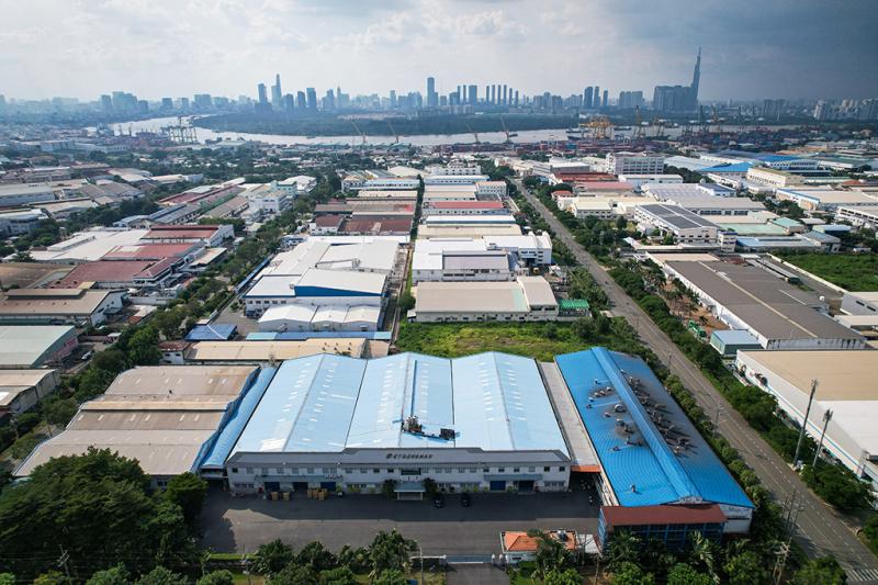 Đẩy mạnh điện mặt trời mái nhà trong khu công nghiệp để phát triển bền vững - Ảnh 1.