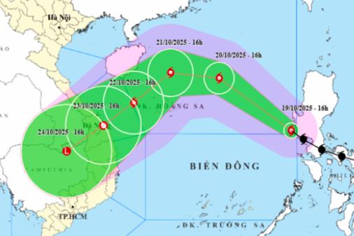 Bão Fengshen mạnh lên cấp 9, đi rất nhanh, đã vào Biển Đông - Ảnh 1.
