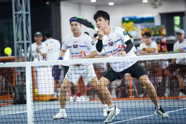 Báo Thanh Niên sẽ trao 400 triệu đồng tại giải pickleball Cùng con đi tiếp cuộc đời - tranh cúp PASSION002- Ảnh 4.