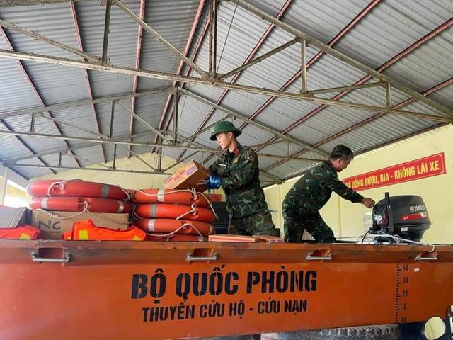 Đà Nẵng ứng phó bão số 12: Đừng để 'bão đến mới đi mua mì tôm' - Ảnh 3.