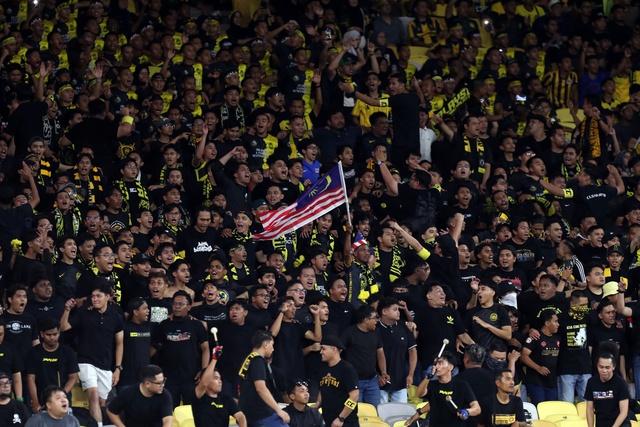 Có 2 ngôi sao chính hiệu Malaysia thế này, sao FAM phải 'đi đường tắt', nhập tịch lậu!- Ảnh 3.