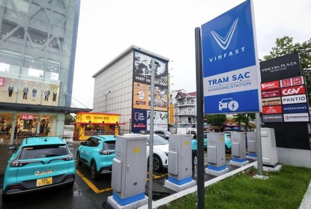 Sau 5 năm lái xe điện, trở lại xe xăng là trải nghiệm 'đau đớn'- Ảnh 2.