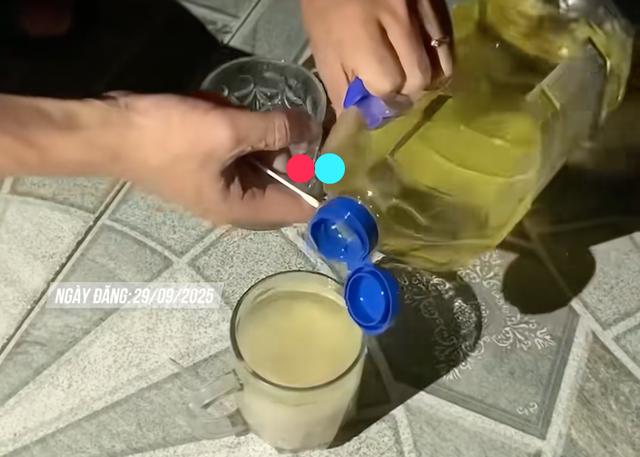 Tự chế đèn dầu bằng dầu ăn để thắp sáng ngày bão lũ có được không? - Ảnh 1.