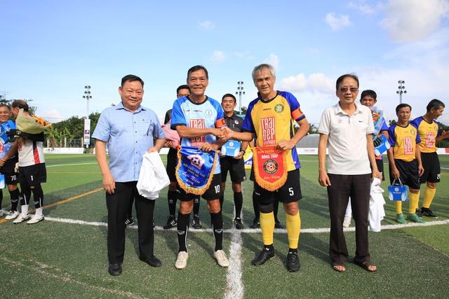 Hai cựu Quả bóng vàng truyền cảm hứng trong ngày Trường ĐH Đồng Tháp sớm vào bán kết- Ảnh 4.