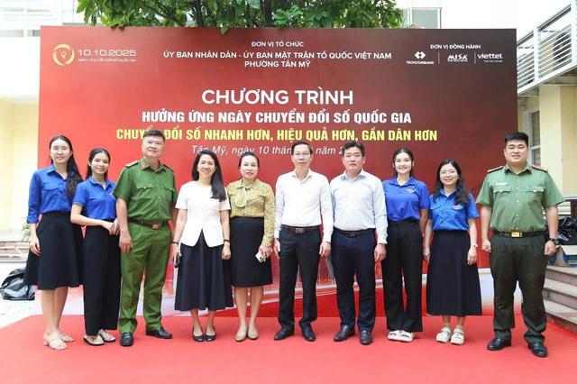 Phường Tân Mỹ ở TP.HCM triển khai 'Bình dân học vụ số'- Ảnh 5.