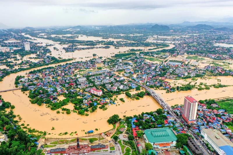 Thái Nguyên nhìn từ trên cao: Nước dâng cao bao vây trung tâm, người dân chạy lũ- Ảnh 10.