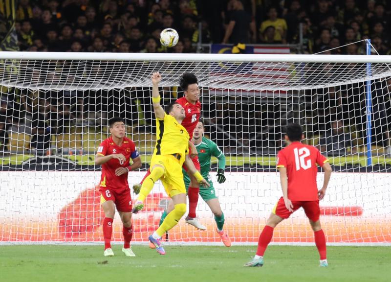 Sao bóng đá Malaysia kêu gọi bầu Chủ tịch FAM mới phải thật sự 'chính trực'- Ảnh 3.