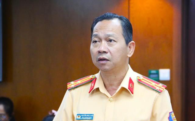 CSGT TP.HCM cảnh báo lỗi đi xe máy nguy hiểm trên quốc lộ- Ảnh 1.