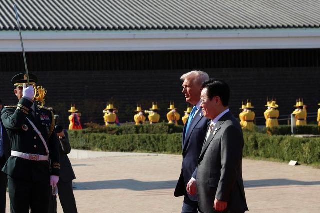 Mỹ Hàn Quốc gia tăng quan hệ qua thỏa thuận công nghệ tàu ngầm hạt nhân - Ảnh 1.