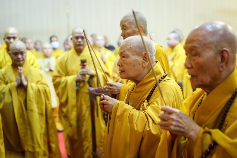 Trang nghiêm lễ nhập quan trưởng lão hòa thượng Thích Trí Tịnh tại chùa Vĩnh Nghiêm- Ảnh 2.
