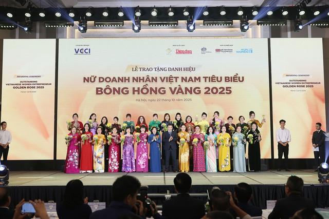 Huỳnh Bích Ngọc - ‘Bông hồng vàng’ 2025 và hành trình 46 năm cùng Tập đoàn TTC- Ảnh 3.