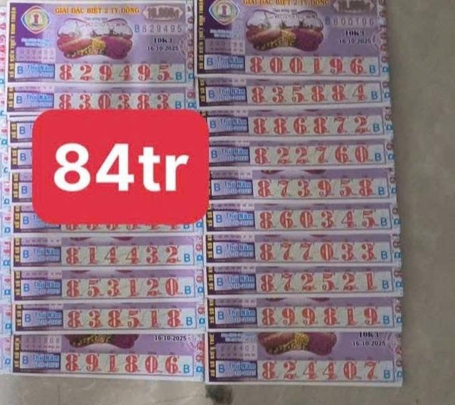 Xổ số miền Nam ngày 16 tháng 10: Đại lý TP.HCM đổi thưởng 140 tờ trúng số - Ảnh 2.