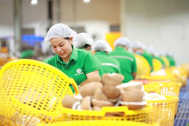 Việt Nam tăng tốc xuất khẩu sang Campuchia- Ảnh 2.