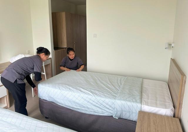 Khách sạn 5 sao mở cửa đón dân vào trú bão số 12 miễn phí - Ảnh 2.