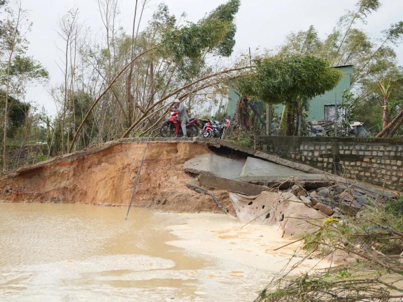 Người dân Luật Lễ nghẹn ngào: 'Tội nghiệp đàn bò… chúng bị cuốn đi hết'- Ảnh 1.