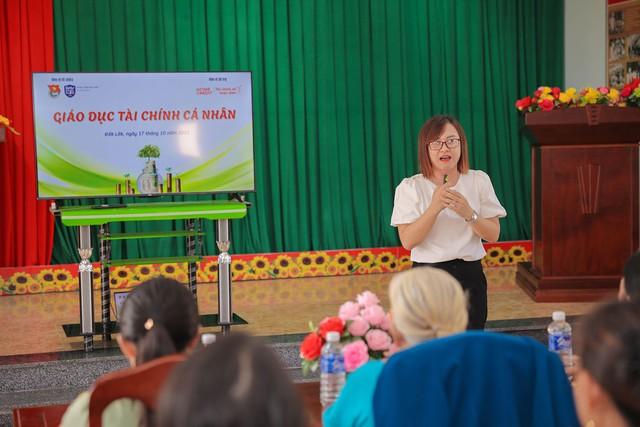 Home Credit đưa kiến thức tài chính đến gần hơn với phụ nữ và sinh viên- Ảnh 3.