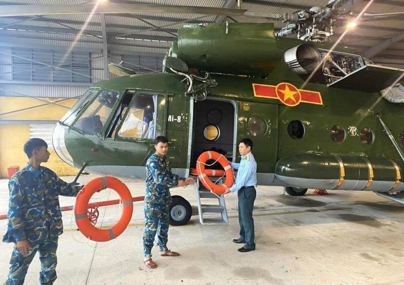 Đà Nẵng điều động khẩn cấp hàng trăm phao cứu sinh chi viện Gia Lai, Đắk Lắk- Ảnh 2.