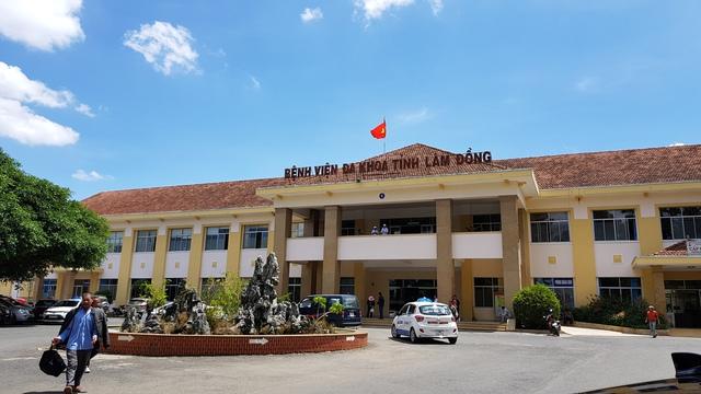 Chấn chỉnh hoạt động xe cứu thương trá hình tại Lâm Đồng - Ảnh 1.