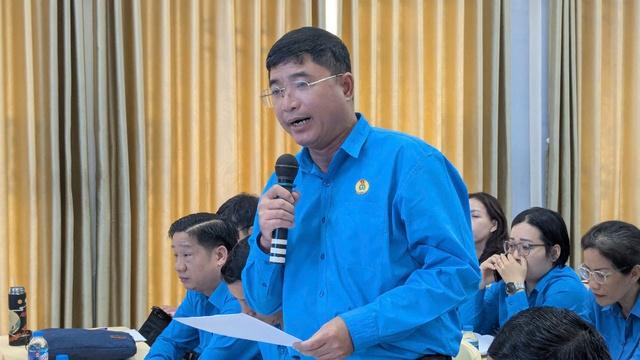 Chủ tịch Công đoàn Công ty PouYuen nêu cách giữ chân người lao động ở TP.HCM - Ảnh 1.