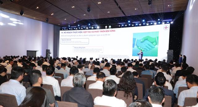Chủ tịch EVN tìm lời giải cho 'bài toán phức tạp' của hệ thống điện- Ảnh 2.