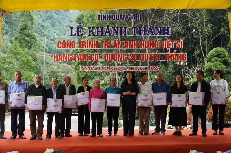 Khánh thành công trình tôn tạo di tích quốc gia đặc biệt Hang Tám Cô- Ảnh 14.