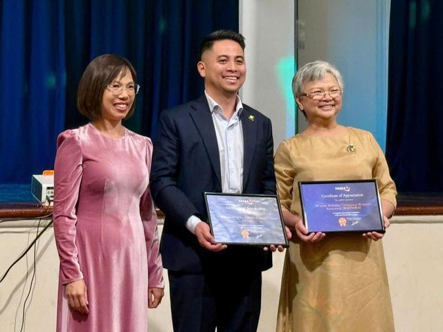 Phụ nữ Việt tại Tây Úc gây quỹ hỗ trợ đồng bào: Gửi yêu thương về quê hương - Ảnh 1.