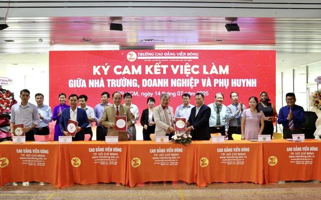 Hướng đi bền vững trong giáo dục nghề nghiệp giữa nhà trường và doanh nghiệp - Ảnh 1.
