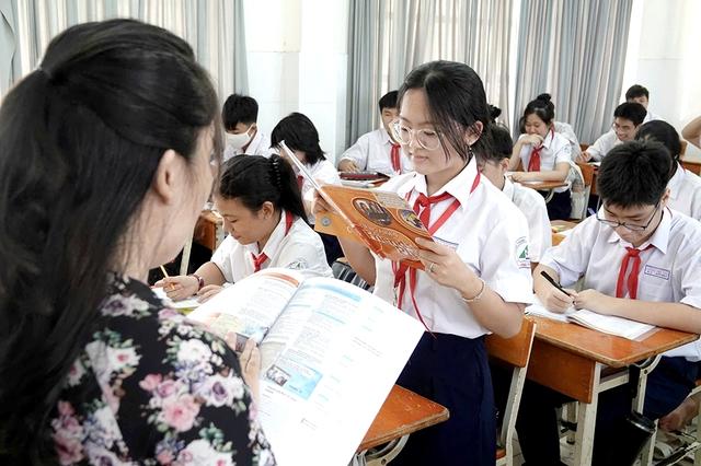 AI trong Giáo dục: Thách thức và cơ hội cho người học và người dạy - Ảnh 2.