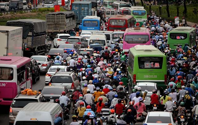 TP.HCM giảm ùn tắc từ cửa ngõ vào nội đô- Ảnh 1.