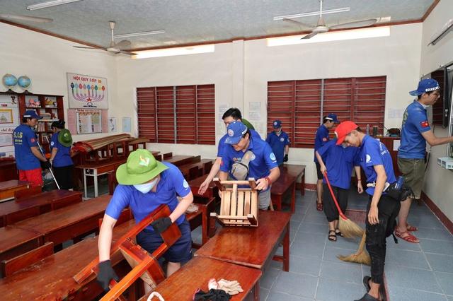 TP.HCM: Tổng lực hỗ trợ đồng bào miền Trung khắc phục hậu quả lũ lụt - Ảnh 2.
