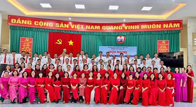 Trường THPT Xuân Lộc (Đồng Nai): Hành trình 40 năm giữ lửa tri thức  - Ảnh 3.