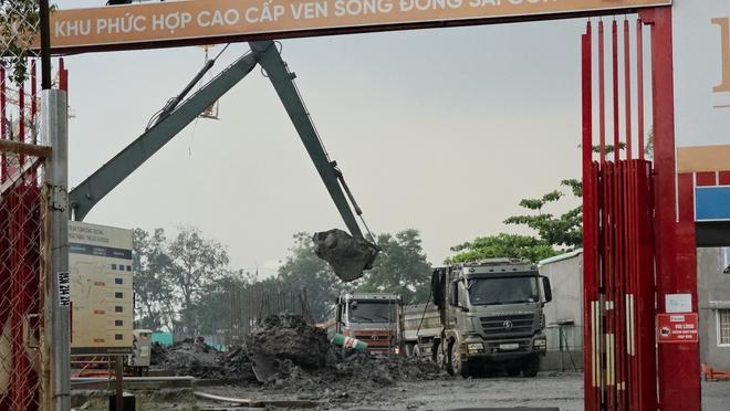 Thâm nhập “đại công trường” san lấp trái phép - Ảnh 4.