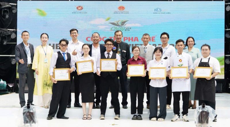 Độc đáo những 'thức uống xanh' xuất hiện ở lễ hội ẩm thực chay tại TP.HCM - Ảnh 10.