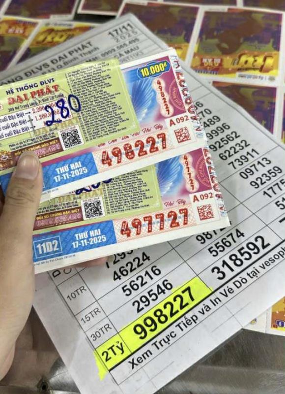 Trúng 1,4 tỉ khi dò xổ số miền Nam ngày 17 tháng 11 tại đại lý TP.HCM - Ảnh 1.